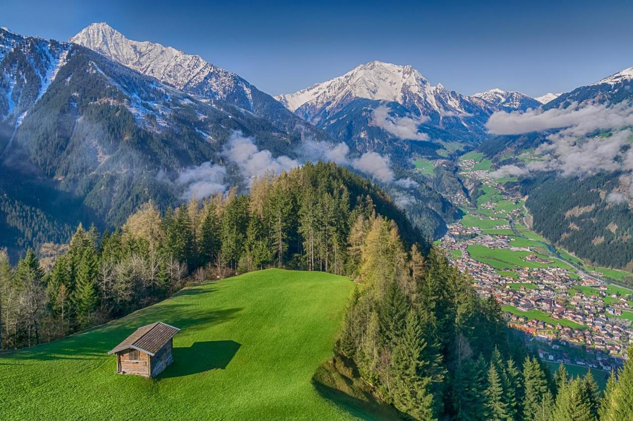 Brugger Chaletdorf Villa Mayrhofen Exterior photo