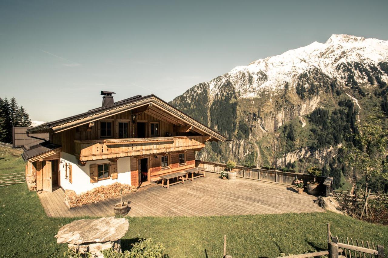 Brugger Chaletdorf Villa Mayrhofen Exterior photo