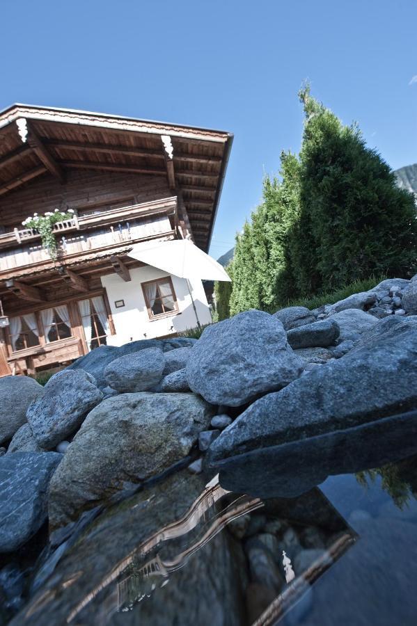 Brugger Chaletdorf Villa Mayrhofen Exterior photo