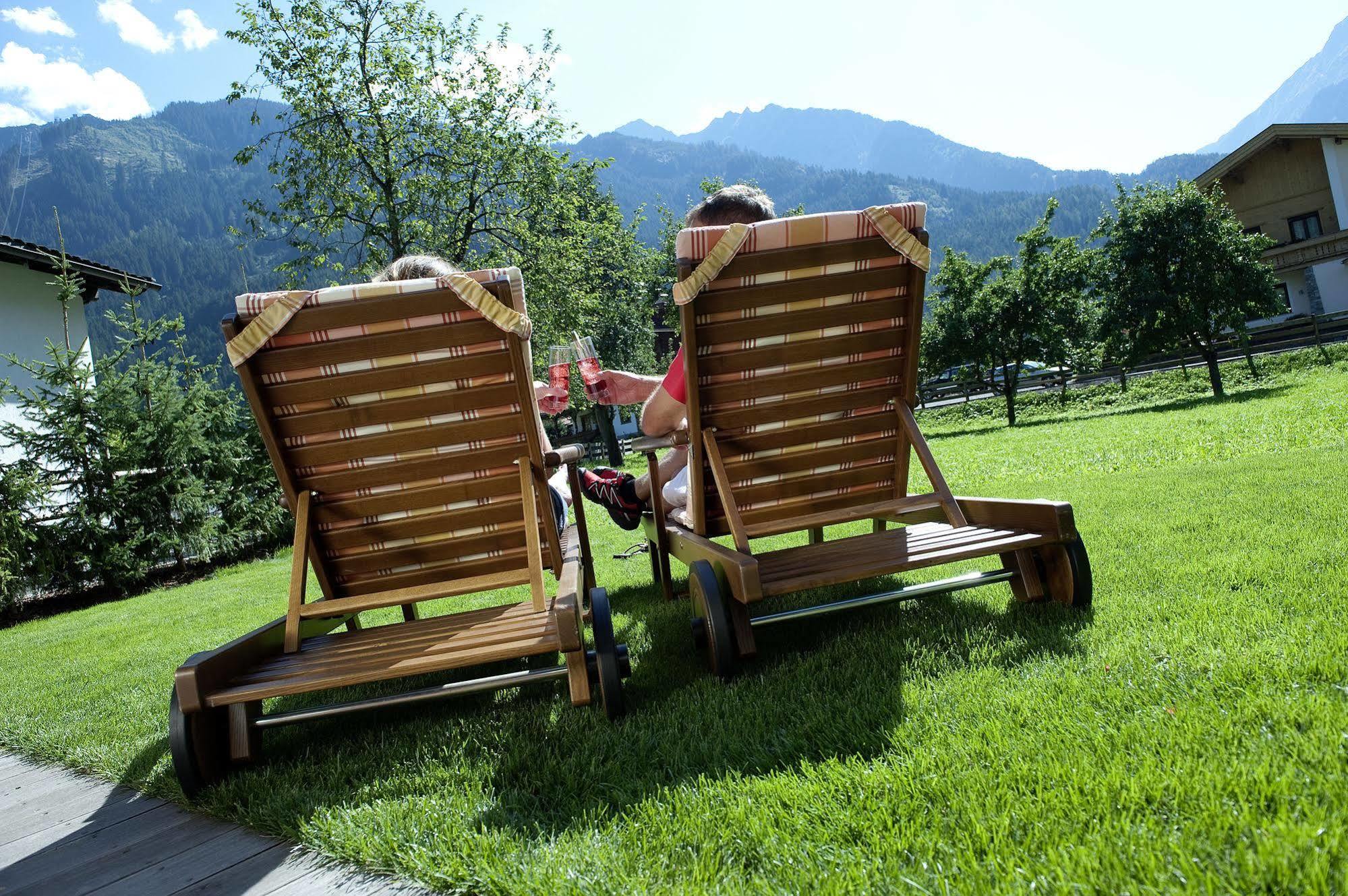 Brugger Chaletdorf Villa Mayrhofen Exterior photo